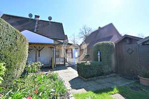 Gemütliche Doppelhaushälfte mit Garten und Garage - 
Gestalten Sie Ihr Traumhaus in familiärer Lage – Die vollständige Adresse der Immobilie erhältst du vom Anbieter., 59077 Herringen, Hamm – Vorschaubild 3