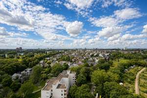 Leerstehendes Apartment mit Domblick und Balkon in direkter Rheinnähe