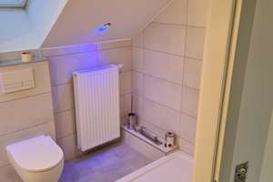 2-Zimmer-Dachgeschosswohnung mit Einbauküche in Köln Porz Grengel – Himbeerweg 2, 51147 Grengel, Köln – Vorschaubild 6