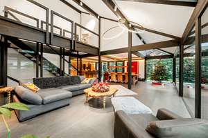 *Exklusive Villa in Premium-Lage* – Die vollständige Adresse der Immobilie erhältst du vom Anbieter., 67117 Limburgerhof – Vorschaubild 1