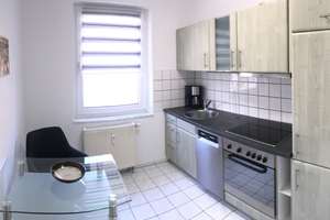 Hochwertig sanierte 2-Zimmer-Wohnung mit gehobener Innenausstattung mit Balkon und EBK in Magdeburg – Wilhelm-Külz-Straße 9a, 39108 Stadtfeld Ost, Magdeburg – Vorschaubild 3