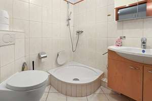 Property thumbnail 13