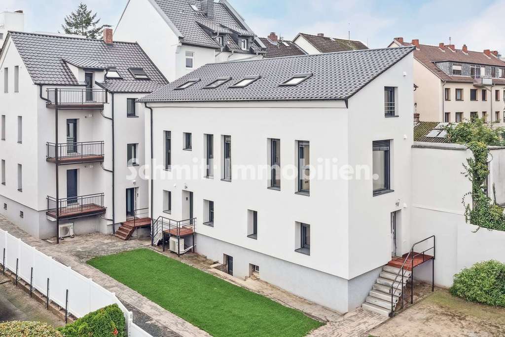 1A-Rendite: Direkt in Bad Homburg. MFH und EFH mit Einliegerwohnung. KfW-55-Standard