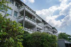 Modern, großer Balkon, hervorragende Wärmedämmung, absolut ruhig – Oheriedentrift 20, 30539 Bemerode, Hannover – Vorschaubild 3