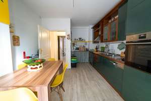 Exklusives Investment: Gepflegtes 5-Parteien-Mehrfamilienhaus in Derendorf – 40476 Derendorf, Düsseldorf – Vorschaubild 9