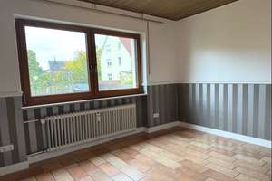 3-Familienhaus in Nürnberg-Altenfurt mit zwei freien Wohnungen, zwei Garagen und Carport – Die vollständige Adresse der Immobilie erhältst du vom Anbieter., 90475 Altenfurt, Moorenbrunn, Nürnberg – Vorschaubild 5