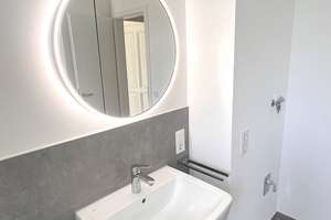** BEL ETAGE IN UNTERBILK * SINGLE WOHNUNG IM KERSANIERTEN ALTBAU NÄHE LANDTAG & HAFEN** – Sedanstr. xx, 40217 Unterbilk, Düsseldorf – Vorschaubild 13