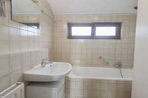 Charmante 2-Zimmer-Wohnung mit Potenzial: 2 Balkone & Garage – Seemühlenweg 9, 70599 Plieningen (Ortsteil), Stuttgart – Vorschaubild 13