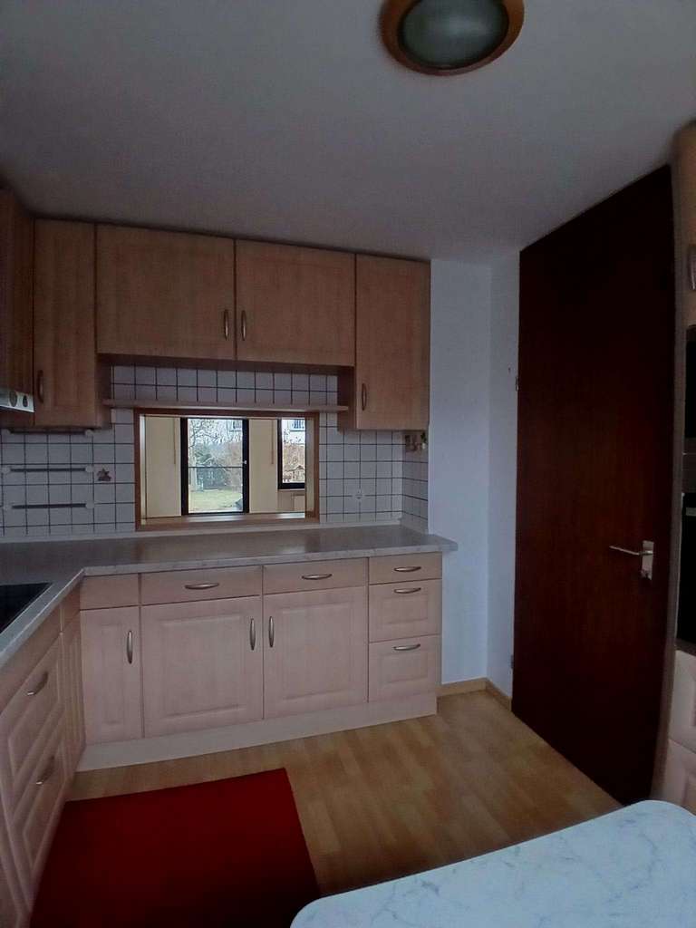 Immobilie in Feucht - Feucht : Raumwunder - gepflegte Doppelhaushälfte  mit sonnigem Garten in Top Lage - Bild 4