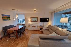 Kernsanierte 4-Zimmer Wohnung mit Balkon in Düsseldorf-Golzheim