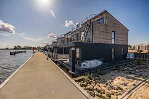 Hochwertig möbliertes Wasserhaus mit Bootsliegeplatz * Hausboot - Feeling * – Schleswig-Flensburg (Kreis) – Vorschaubild 31