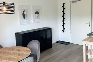 Top modern eingerichtete 2-Zimmer-Wohnung mit Tiefgarage – Lerchenweg 80, 86156 Bärenkeller, Augsburg – Vorschaubild 3
