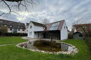 Charaktervolles Stadthaus mit großem Garten im Stuttgarter Norden – Die vollständige Adresse der Immobilie erhältst du vom Anbieter., 70435 Zuffenhausen-Mitte, Stuttgart – Vorschaubild 12
