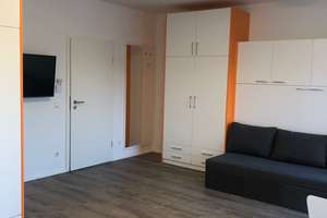 Voll möblierte Wohnung mit großem Balkon in zentraler Lage (Karlsruhe Innenstadt-West) – Kaiserstraße 239, 76133 Innenstadt-West, Karlsruhe – Vorschaubild 7