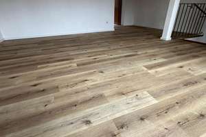 Schöne helle Dachgeschosswohnung über 2 Ebenen in ruhigem 2 Familienhaus !! – Hensgesweider Weg  72, 41069 Holt, Mönchengladbach – Vorschaubild 11