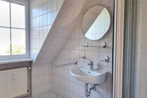 neu renovierte 2-R-Whg im Dachgeschoss – Franz-Lehmann-Str. 33, 1139 Mickten, Dresden – Vorschaubild 6