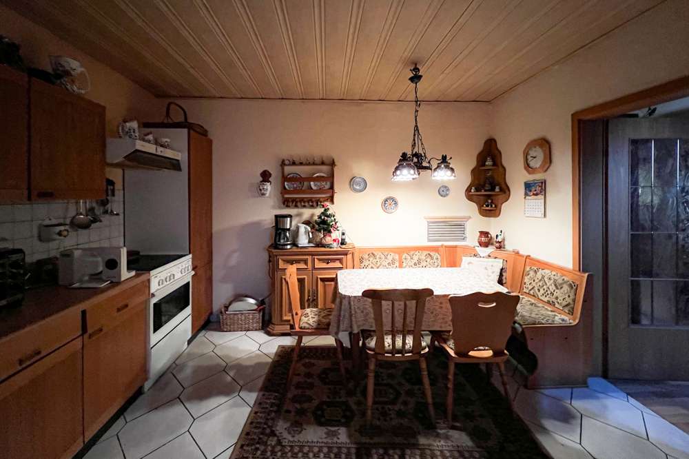 Immobilie in Unstrut-Hainich - ***Sommerangebotspreis*** Gemütliches Reihenendhaus mit entzückendem Garten - Bild 3