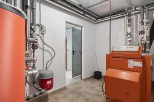Umgeben von einem Biotop: Einfamilienhaus mit Einliegerwohnung in ruhiger und zentrale Lage – Die vollständige Adresse der Immobilie erhältst du vom Anbieter., 85051 Südwest, Ingolstadt – Vorschaubild 39