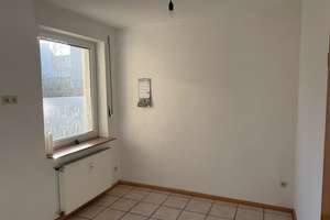 Mehrfamilienhaus aus der Gründerzeit in Bochum-Weitmar zu verkaufen,
neueste Heiztechnik – Die vollständige Adresse der Immobilie erhältst du vom Anbieter., 44795 Weitmar-Mark, Bochum – Vorschaubild 20