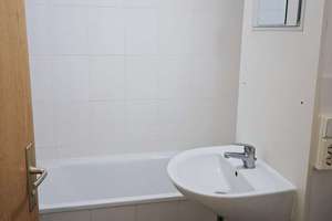Gamigstraße 20, tolle 1,5 ZKB Wohnung-WBS- zu vermieten – Die vollständige Adresse der Immobilie erhältst du vom Anbieter., 1239 Prohlis-Nord, Dresden – Vorschaubild 5