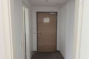 Erstbezug | Sonnige 3,5-Zimmer Wohnung | Einbauküche | Balkon | Einzelgarage | KFW55 | ER-Zentrum – Anton-Bruckner-Straße 8, 91052 Röthelheim, Erlangen – Vorschaubild 16