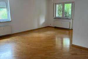 Provisionsfrei: Helle 3-Zimmer-Wohnung mit Terrasse & TG in Uhingen – Alte Holzhäuser Straße 74, 73066 Uhingen – Vorschaubild 4