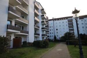 Top gepflegte 2 Zimmerwohung mit großem Balkon und TG Stellplatz
