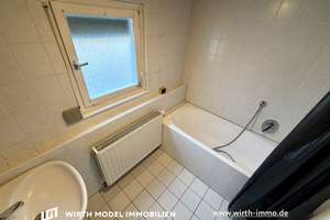 Doppelhaushälfte mit mit drei Einheiten und zwei Garagen und Stellplätzen – Die vollständige Adresse der Immobilie erhältst du vom Anbieter., 97424 Bergl, Schweinfurt – Vorschaubild 20