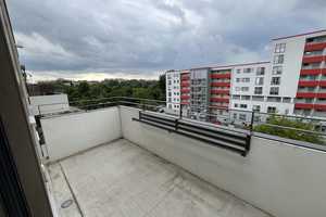 4 Zimmer mit Balkon - keine WBS Vermietung – Cecilienstraße 189, 12683 Berlin – Vorschaubild 13