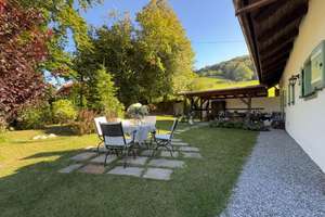 SECRET SALE - Zeitlos elegant, unverwechselbar schön – Ihr exklusives Do­mi­zil mit Burg & Bergblick – Die vollständige Adresse der Immobilie erhältst du vom Anbieter., 83229 Aschau im Chiemgau – Vorschaubild 32