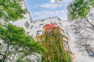 Helle Drei-Zimmer-Altbauwohnung im Hinterhaus mit Stuck und unverbaubarem Blick in den Park – Hasenheide 61, 10967 Neukölln (Ortsteil), Berlin – Vorschaubild 32