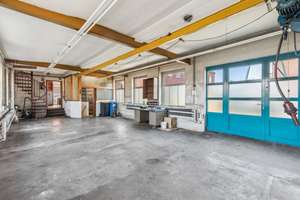 Wohnhaus mit angedockter Produktionshalle über 2 Ebenen und großer Garage in Neumünster – Die vollständige Adresse der Immobilie erhältst du vom Anbieter., 24539 Stadtmitte, Neumünster – Vorschaubild 8