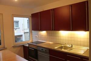 Exklusive, helle 3-Zimmer-Wohnung mit frisch saniertem Balkon und Einbauküche in Bonn Endenich – Magdalenenstr. 52, 53121 Endenich, Bonn – Vorschaubild 12