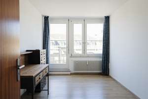 Großzügiges Raumangebot: 5-Zimmer-Wohnung in Alt-Bogenhausen – Ismaninger Straße 136, 81675 Altbogenhausen, München – Vorschaubild 4