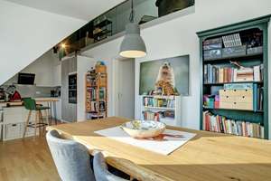 Freie 3-Zimmer-Maisonette-Wohnung mit Galerie, Süd-Loggia, Lift & Bergblick - KfW 40 A+