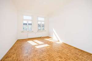 Bezugsfertige 2-Zimmer-Altbauwohnung mit Balkon & edlem Parkett – Die vollständige Adresse der Immobilie erhältst du vom Anbieter., 4275 Südvorstadt, Leipzig – Vorschaubild 2