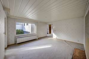 Wohnen auf mehreren Ebenen – Ihr Bungalow im Split-Level-Design – Die vollständige Adresse der Immobilie erhältst du vom Anbieter., 90449 Röthenbach Ost, Nürnberg – Vorschaubild 6