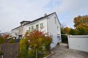 5-Zi.-REH mit Bädern + Südterrasse in Regensburg Ziegetsdorf