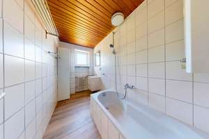 ** Äußerst attraktive 4ZKB Eigentumswohnung mit durchdachtem Grundriss und Balkon in City Lage ** – Die vollständige Adresse der Immobilie erhältst du vom Anbieter., 85053 Südost, Ingolstadt – Vorschaubild 4