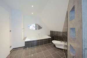 Seltene Maisonette-Wohnung mit Charme. – Schenefelder Landstraße 166, 22589 Iserbrook, Hamburg – Vorschaubild 17