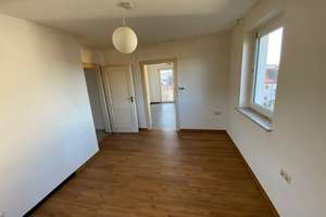 *RESERVIERT* Komplette Vermietung oder teilweise Eigennutzung - Entscheiden Sie selbst... gepflegtes – Die vollständige Adresse der Immobilie erhältst du vom Anbieter., 96106 Ebern – Vorschaubild 31