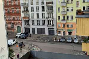Bln.-Friedr., 2 Zi, 60 m2, 3.OG, heller Altbau, bezugsfrei, provisionsfrei, Balkon, 343 000,- € – Wilhelm-Stolze-Str. 22, 10249 Friedrichshain, Berlin – Vorschaubild 4