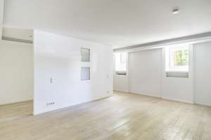 NEU *Paul & Partner* EXKLUSIVES WOHNEN IN BESTER LAGE MIT DESIGNKÜCHE, 3 STELLPLÄTZEN & TERRASSE ! ! – Die vollständige Adresse der Immobilie erhältst du vom Anbieter., 65189 Südost, Wiesbaden – Vorschaubild 17