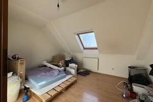 Lichtdurchflutete Dachgeschosswohnung mit Charme, Weitblick und hohem Wohnkomfort – Die vollständige Adresse der Immobilie erhältst du vom Anbieter., 51373 Wiesdorf, Leverkusen – Vorschaubild 5