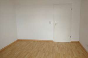 Schöne, helle 3-Raum-Whg. im 3. OG (mit Lift) – Casparistraße 1, 9126 Lutherviertel, Chemnitz – Vorschaubild 14