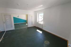 ETW   97 m² , 3 helle Zimmer,  Küche, Bad  mit Fenster  / Fernwärme / an der Fahrradstraße – Die vollständige Adresse der Immobilie erhältst du vom Anbieter., 33602 Mitte, Bielefeld – Vorschaubild 10