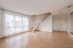 Über den Dächern – charmante Maisonette mit Weitblick und zwei TG-Stellplätzen – 70619 Heumaden, Stuttgart – Vorschaubild 4