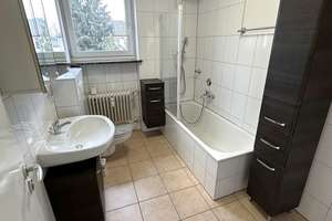 Großzügige 4 Zi-Whg. im Zentrum Poings mit EBK u. Gäste-WC – Die vollständige Adresse der Immobilie erhältst du vom Anbieter., 85586 Poing – Vorschaubild 6