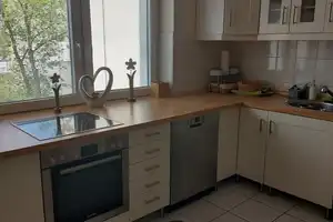 Ruhige 3 Zimmer-Wohnung, im Verlagsviertel, mit Balkon, Einbauküche mit Haushaltsgeräten + Internet – Darmstadt – Vorschaubild 10