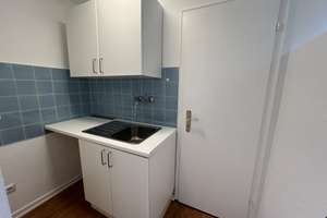 SEHR SCHÖNES EINFAMILIENHAUS MIT STELLPLATZ, DACHTERRASSE UND EINLIEGERWOHNUNG IN KLETTENBERG – Die vollständige Adresse der Immobilie erhältst du vom Anbieter., 50939 Klettenberg, Köln – Vorschaubild 26